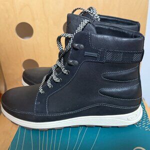 New Chaco Women's Black Ankle Lace Up Waterproof Leather Ankle Boots Size 9 M